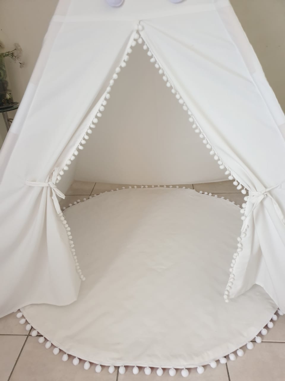 White Dove Teepee with Mat